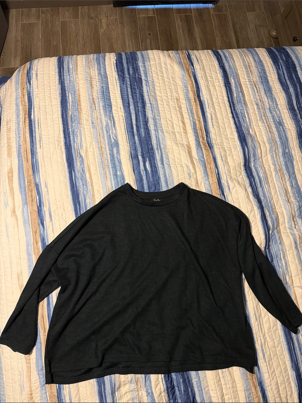 Women's Black Crewneck Sweater - Relaxed Fit